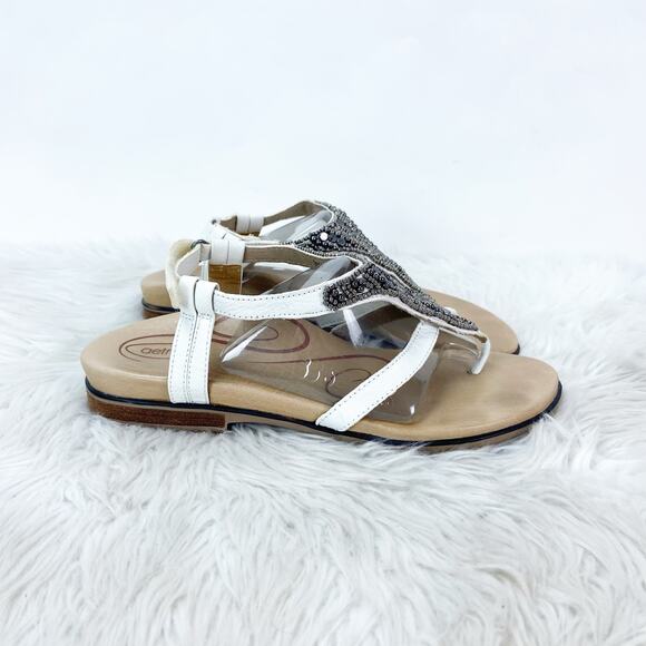 Aetrex Women's Sandals in Cream and Black - Picture 3 of 12
